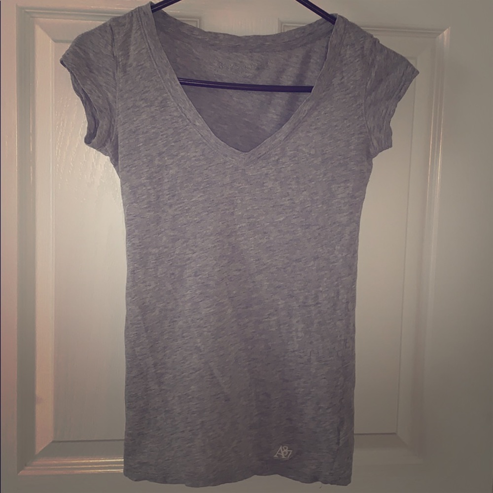 Aéropostale Gray t-shirt